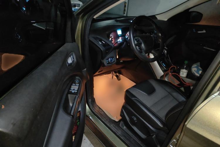 Used Ford Kuga 2015 1.5L GTDi Two-Wheel Drive Fashion Edition Driver Seat