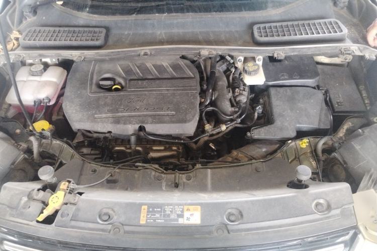 Used Ford Kuga 2015 1.5L GTDi Two-Wheel Drive Fashion Edition Engine Bay
