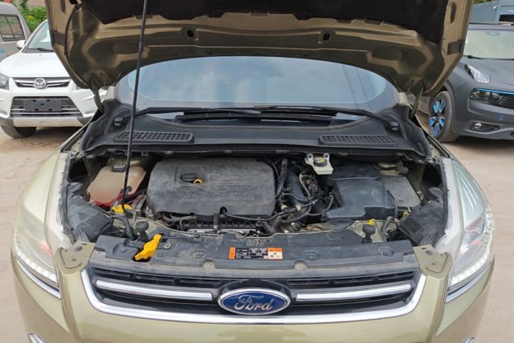 Used Ford Kuga 2015 1.5L GTDi Two-Wheel Drive Fashion Edition Engine Bay