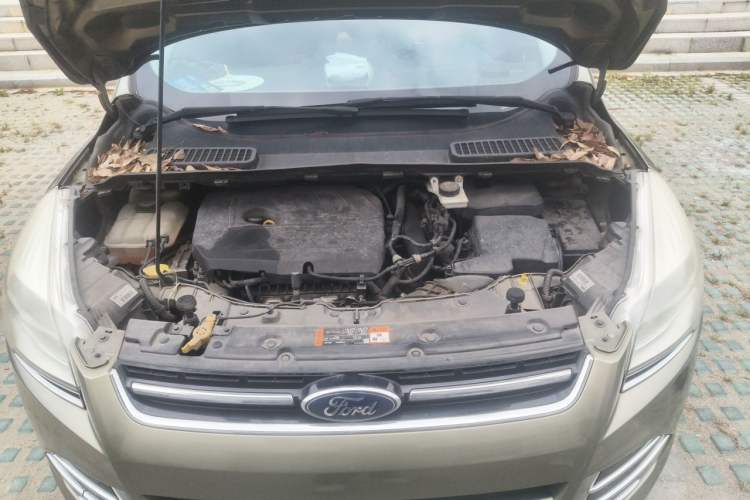 Used Ford Kuga 2015 1.5L GTDi Two-Wheel Drive Fashion Edition Engine Bay