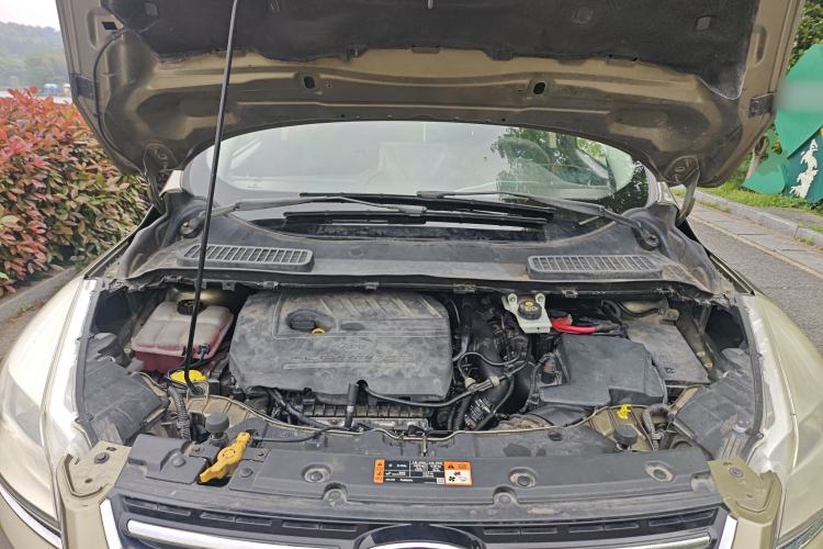 Used Ford Kuga 2015 1.5L GTDi Two-Wheel Drive Fashion Edition Engine Bay