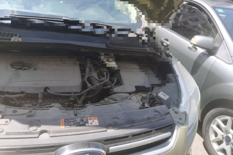 Used Ford Kuga 2015 1.5L GTDi Two-Wheel Drive Fashion Edition Engine Bay Left