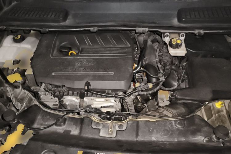 Used Ford Kuga 2015 1.5L GTDi Two-Wheel Drive Fashion Edition Engine Bay