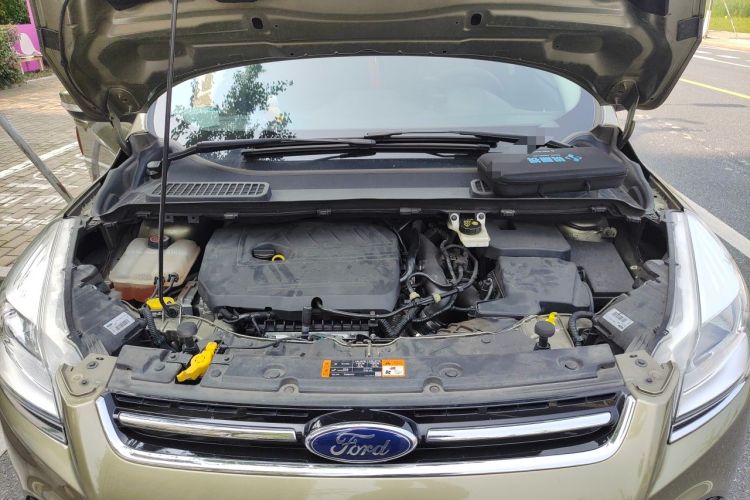 Used Ford Kuga 2015 1.5L GTDi Two-Wheel-Drive Comfort Model Engine Bay