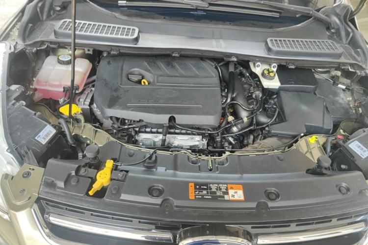 Used Ford Kuga 2015 1.5L GTDi Four-Wheel-Drive Elite Model Engine Bay