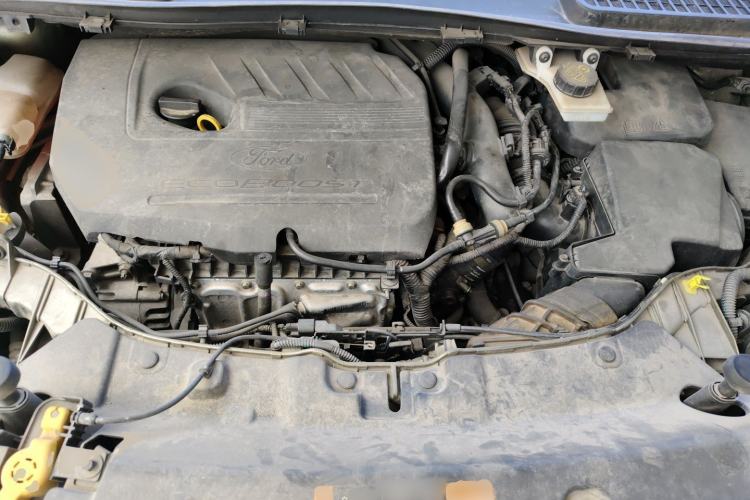Used Ford Kuga 2015 1.5L GTDi Two-Wheel-Drive Comfort Model Engine Bay