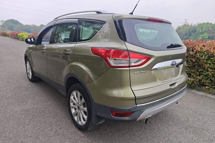 Used Ford Kuga 2015 1.5L GTDi Two-Wheel Drive Fashion Edition Exterior 2
