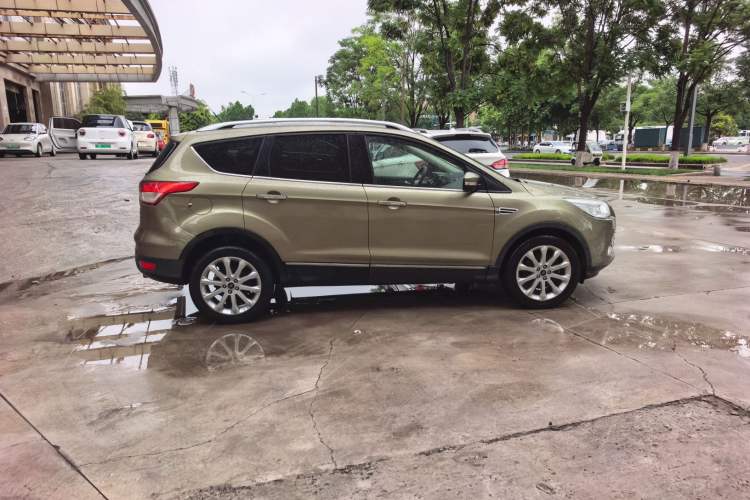 Used Ford Kuga 2015 1.5L GTDi Four-Wheel-Drive Elite Model Exterior 4