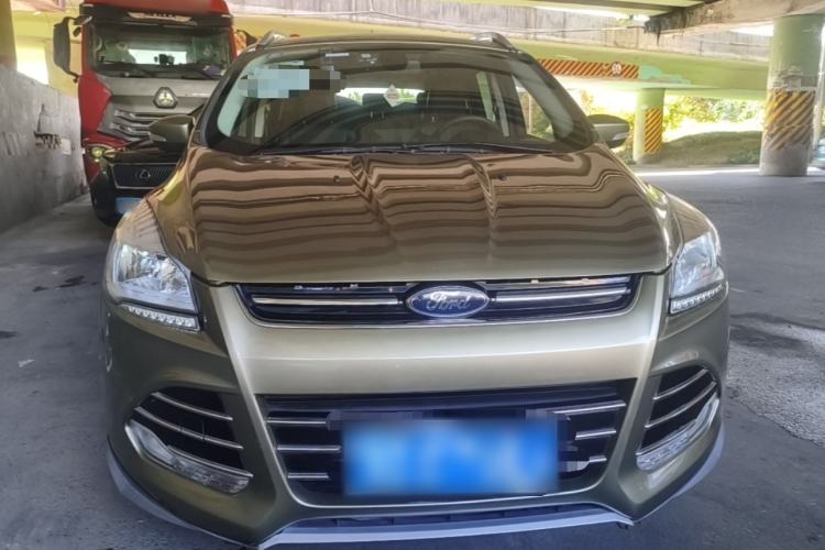 Used Ford Kuga 2015 1.5L GTDi Four-Wheel-Drive Elite Model Front