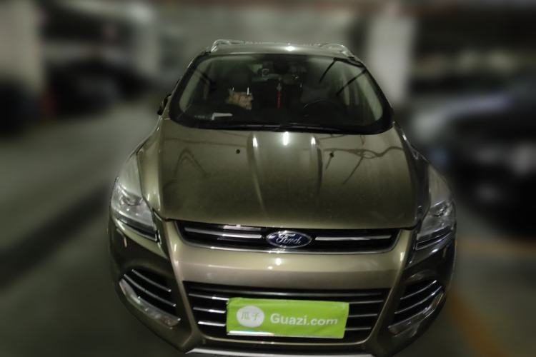 Used Ford Kuga 2015 2.0L GTDi Four-Wheel-Drive Sport Model Front