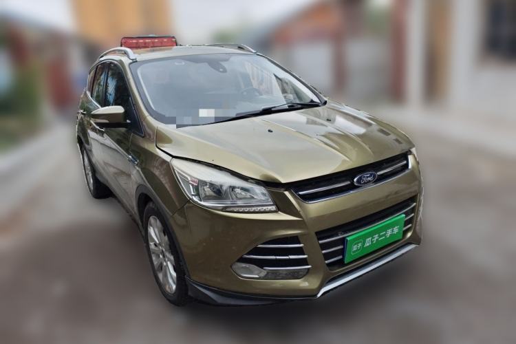 Used Ford Kuga 2015 1.5L GTDi Two-Wheel Drive Fashion Edition Front Right 45 Deg
