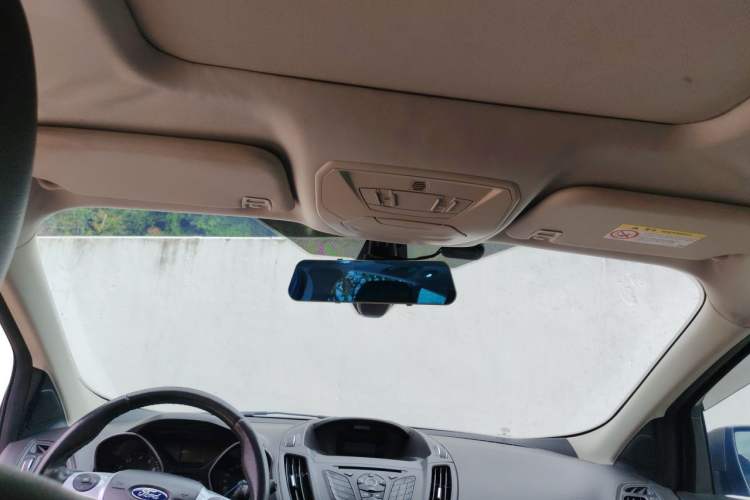 Used Ford Kuga 2015 1.5L GTDi Two-Wheel Drive Fashion Edition Headliner