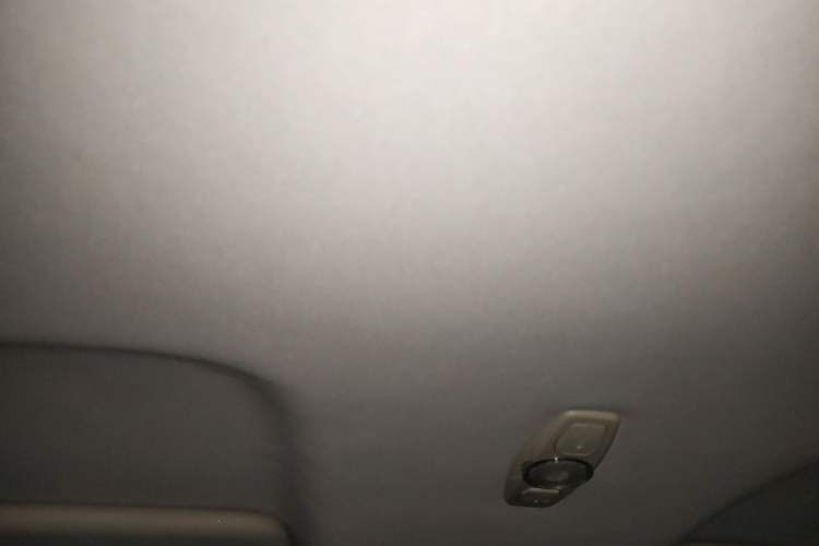Used Ford Kuga 2015 1.5L GTDi Two-Wheel-Drive Comfort Model Headliner