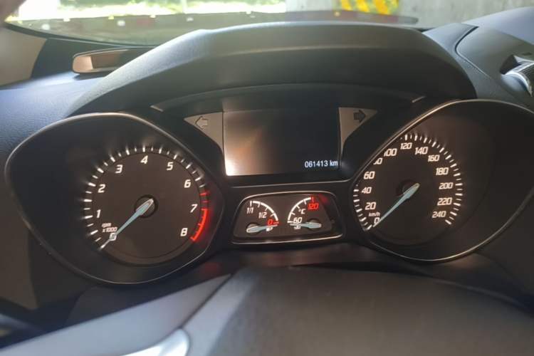 Used Ford Kuga 2015 1.5L GTDi Four-Wheel-Drive Elite Model Instrument Cluster