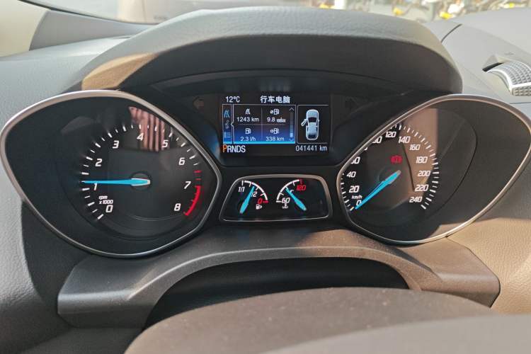 Used Ford Kuga 2015 2.0L GTDi Four-Wheel-Drive Sport Model Instrument Cluster