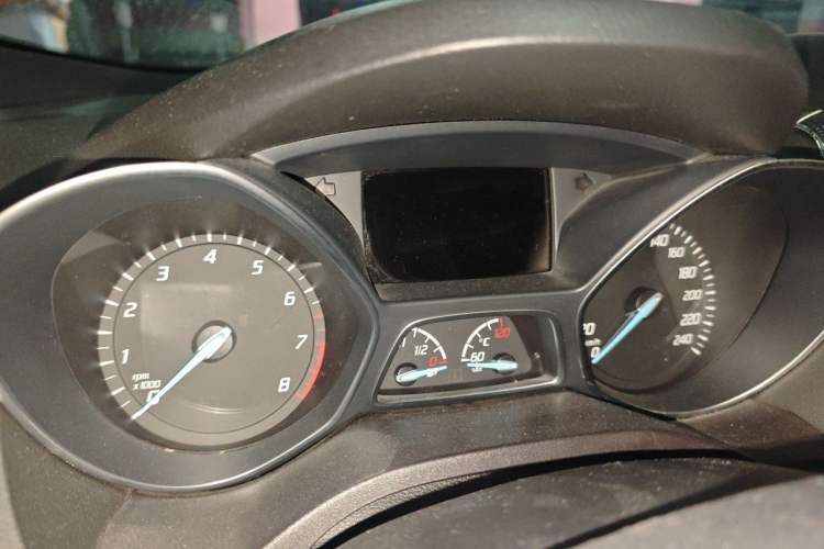 Used Ford Kuga 2015 2.0L GTDi Four-Wheel Drive Prestige Model Instrument Cluster