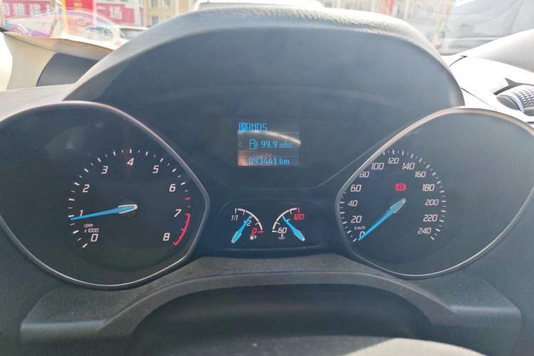 Used Ford Kuga 2015 1.5L GTDi Two-Wheel-Drive Comfort Model Instrument Cluster