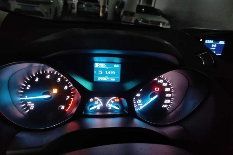 Used Ford Kuga 2015 1.5L GTDi Two-Wheel Drive Fashion Edition Instrument Cluster