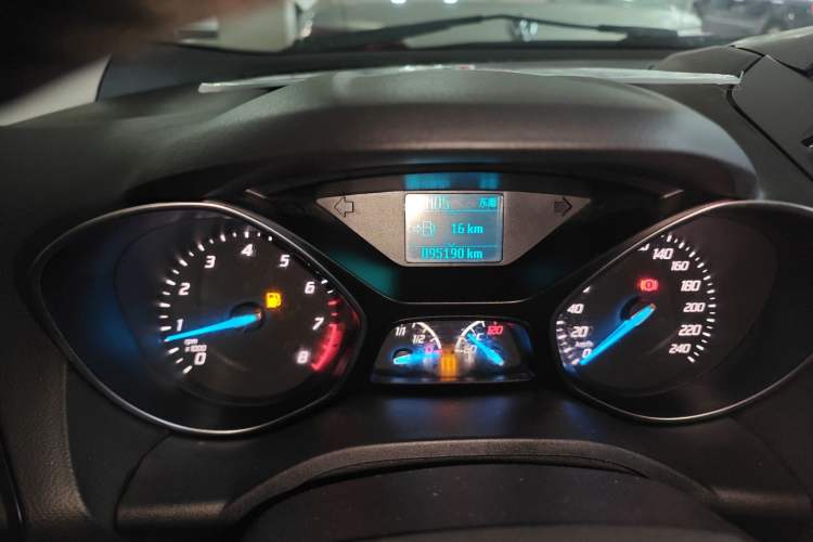 Used Ford Kuga 2015 1.5L GTDi Two-Wheel Drive Fashion Edition Instrument Cluster