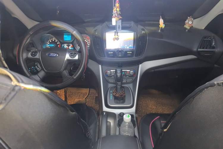 Used Ford Kuga 2015 1.5L GTDi Two-Wheel Drive Fashion Edition Interior 2