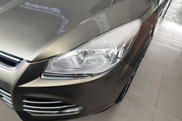 Used Ford Kuga 2015 1.5L GTDi Two-Wheel Drive Fashion Edition Left Front Headlight