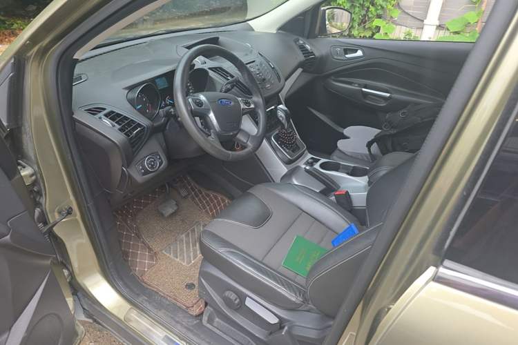 Used Ford Kuga 2015 1.5L GTDi Two-Wheel Drive Fashion Edition Left Front Seat
