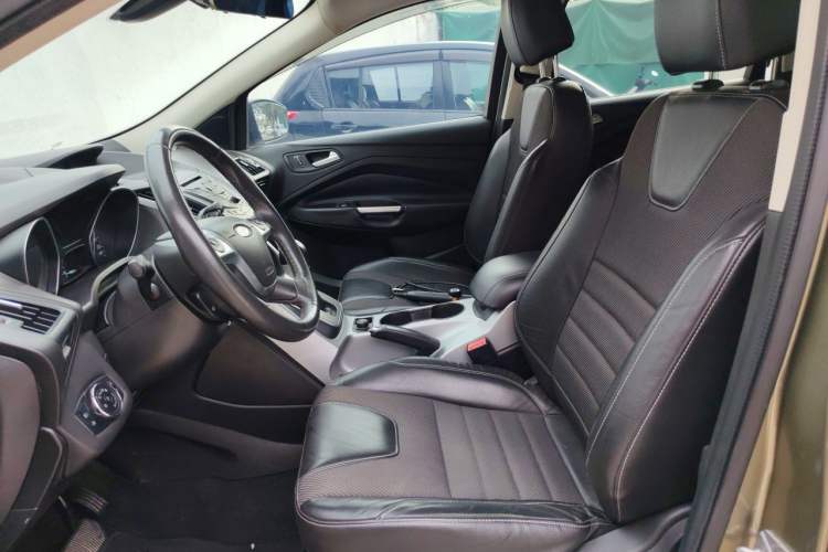 Used Ford Kuga 2015 1.5L GTDi Two-Wheel Drive Fashion Edition Left Front Seat