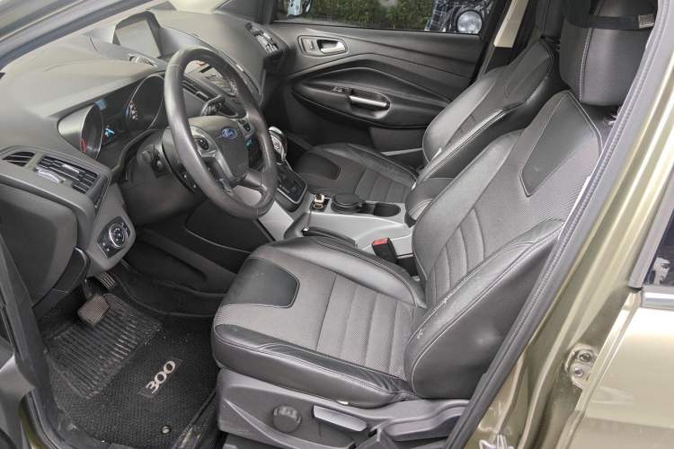 Used Ford Kuga 2015 1.5L GTDi Two-Wheel Drive Fashion Edition Left Front Seat