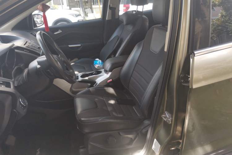 Used Ford Kuga 2015 1.5L GTDi Two-Wheel Drive Fashion Edition Left Front Seat