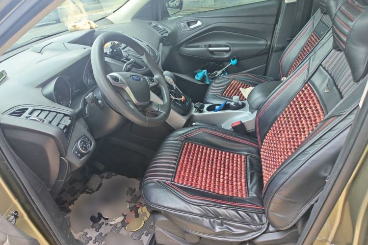 Used Ford Kuga 2015 1.5L GTDi Two-Wheel-Drive Comfort Model Left Front Seat