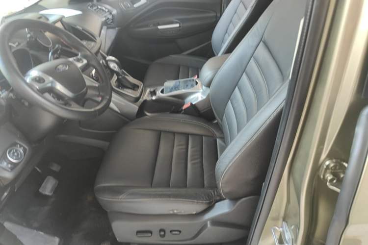 Used Ford Kuga 2015 1.5L GTDi Four-Wheel-Drive Elite Model Left Front Seat