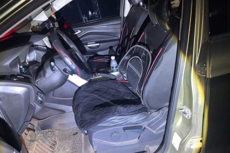 Used Ford Kuga 2015 1.5L GTDi Two-Wheel Drive Fashion Edition Left Front Seat