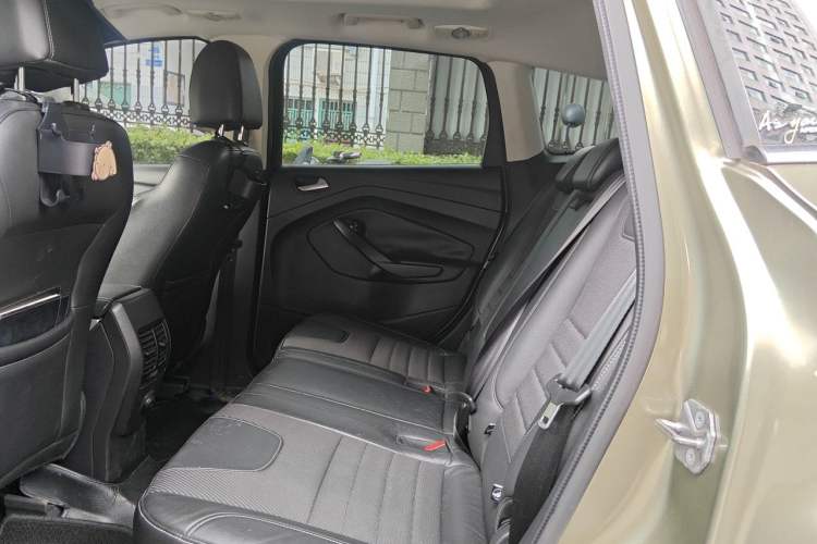Used Ford Kuga 2015 1.5L GTDi Two-Wheel Drive Fashion Edition Left Rear Seat