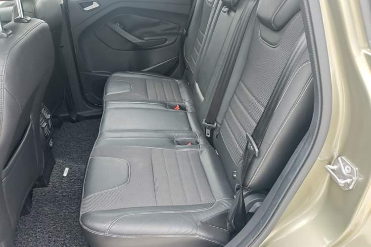 Used Ford Kuga 2015 1.5L GTDi Two-Wheel Drive Fashion Edition Left Rear Seat