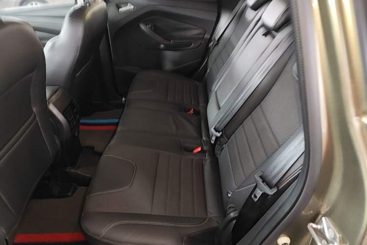 Used Ford Kuga 2015 1.5L GTDi Two-Wheel Drive Fashion Edition Left Rear Seat