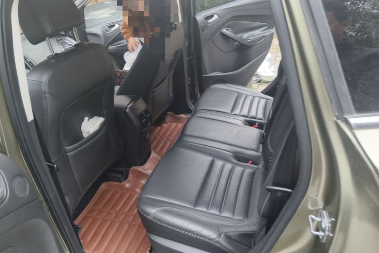 Used Ford Kuga 2015 1.5L GTDi Four-Wheel-Drive Elite Model Left Rear Seat