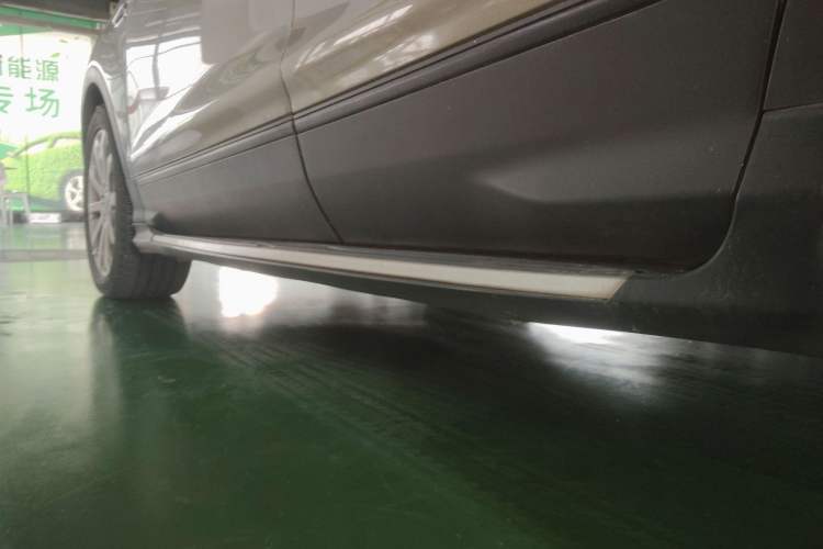 Used Ford Kuga 2015 1.5L GTDi Two-Wheel Drive Fashion Edition Left Side Sill