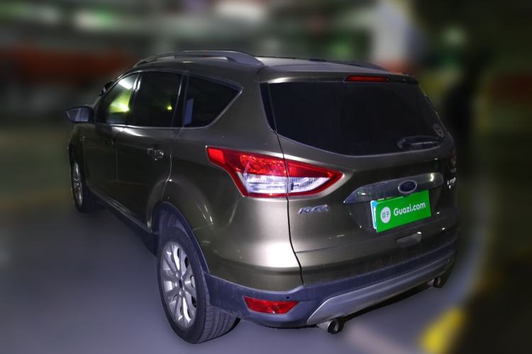 Used Ford Kuga 2015 1.5L GTDi Four-Wheel-Drive Elite Model Rear Left 45 Deg