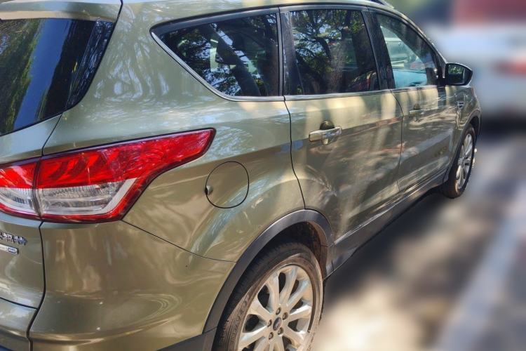 Used Ford Kuga 2015 2.0L GTDi Four-Wheel Drive Elite Model Rear Right 45 Deg