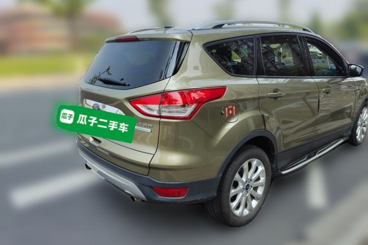 Used Ford Kuga 2015 1.5L GTDi Two-Wheel-Drive Comfort Model Rear Right 45 Deg