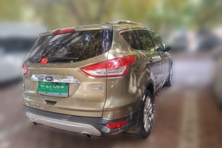 Used Ford Kuga 2015 1.5L GTDi Four-Wheel-Drive Elite Model Rear Right 45 Deg