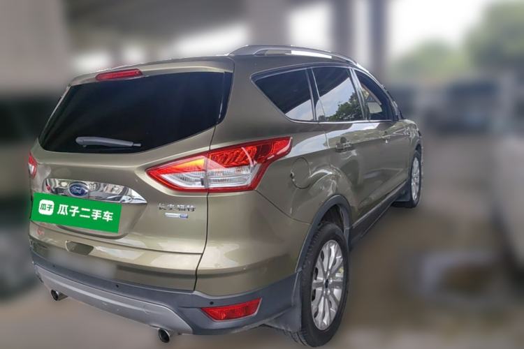 Used Ford Kuga 2015 2.0L GTDi Four-Wheel Drive Elite Model Rear Right 45 Deg