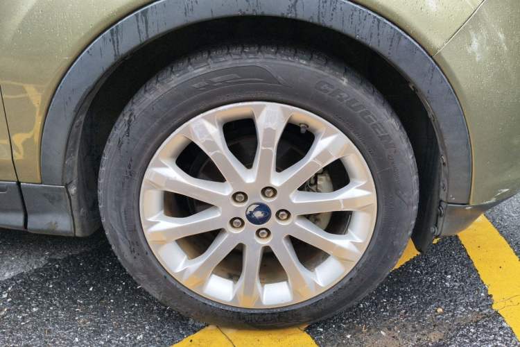 Used Ford Kuga 2015 1.5L GTDi Two-Wheel Drive Fashion Edition Right Front Wheel Hub