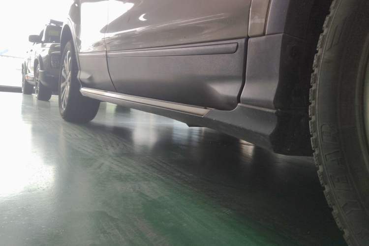 Used Ford Kuga 2015 1.5L GTDi Two-Wheel Drive Fashion Edition Right Side Sill