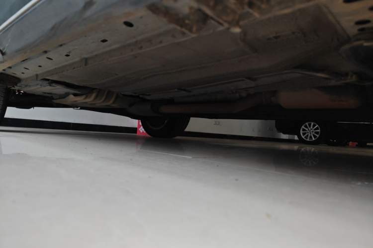 Used Ford Kuga 2015 1.5L GTDi Two-Wheel Drive Fashion Edition Right Side Sill