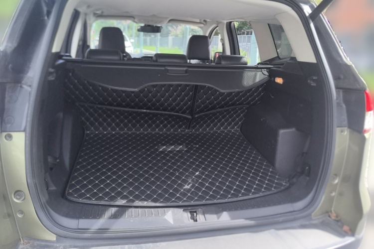Used Ford Kuga 2015 1.5L GTDi Four-Wheel-Drive Elite Model Trunk