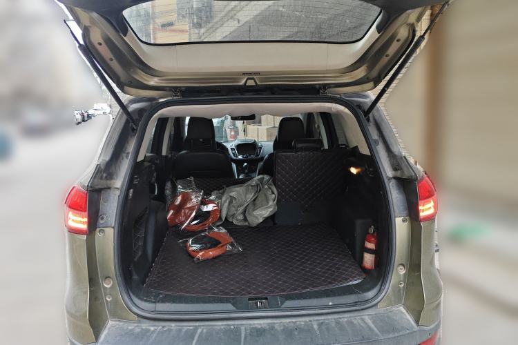 Used Ford Kuga 2015 1.5L GTDi Two-Wheel Drive Fashion Edition Trunk