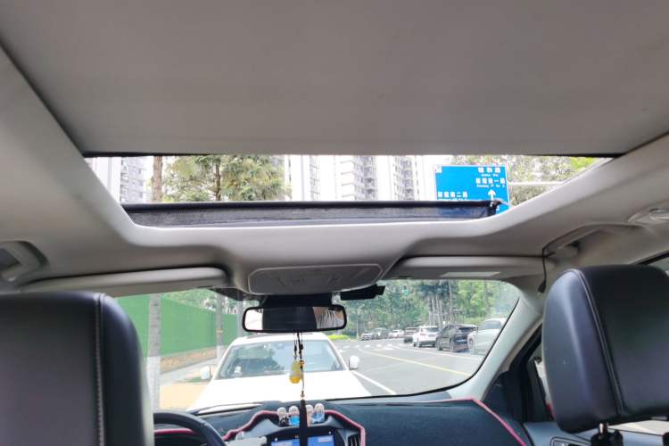 Used Ford Kuga 2016 ZhiXing Limited Edition 1.5L GTDi Two-Wheel Drive Fashion Model Headliner