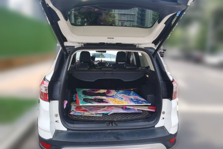 Used Ford Kuga 2016 ZhiXing Limited Edition 1.5L GTDi Two-Wheel Drive Fashion Model Trunk