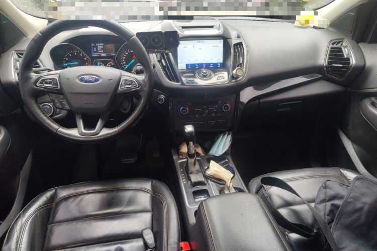 Used Ford Kuga 2017 EcoBoost 245 Four-Wheel-Drive Sport Model Center Console